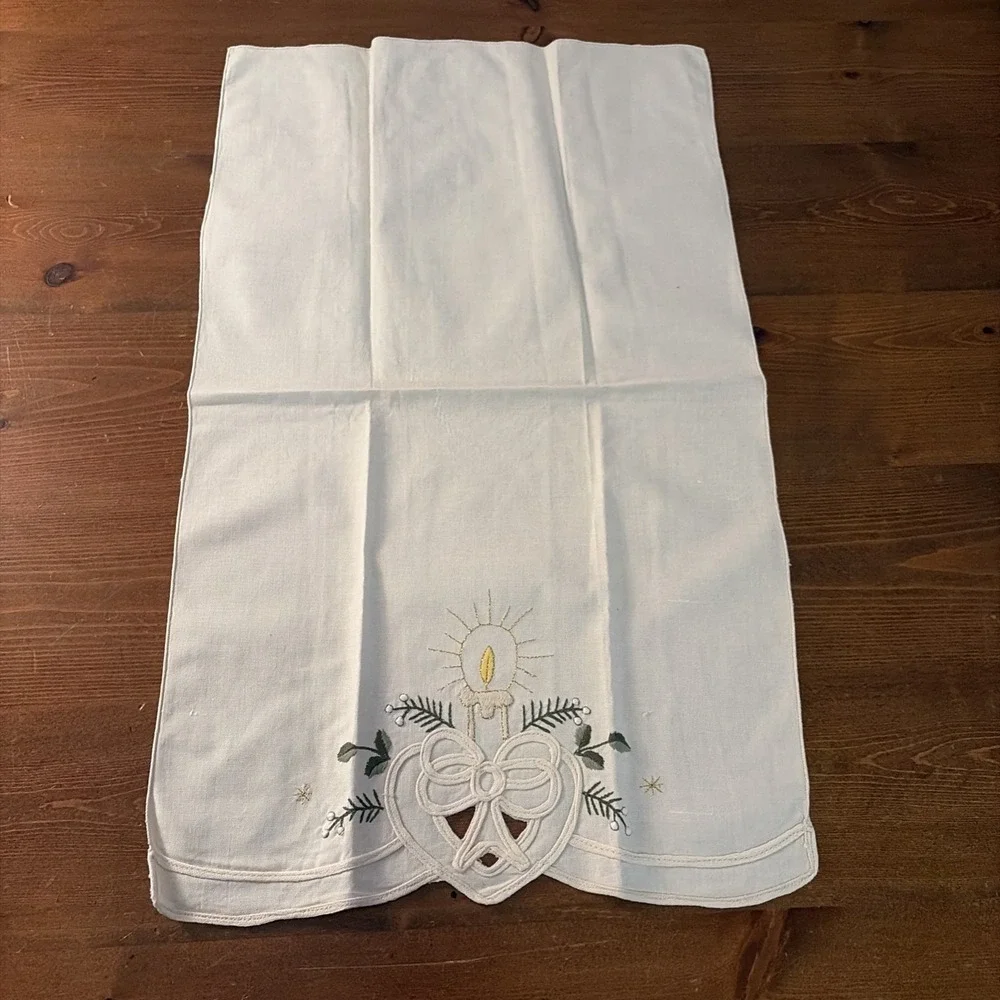 Vintage 4 Ivory Napkins Embroidered Candle Bow Cutout Approx. 12